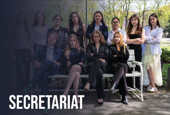 BIOMEDMUN secretariat group photo